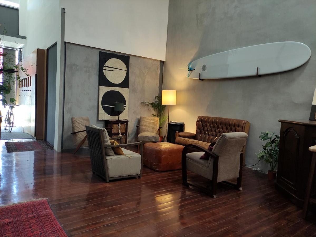 Caruma Surf Hostel ماتوسينهوس المظهر الخارجي الصورة